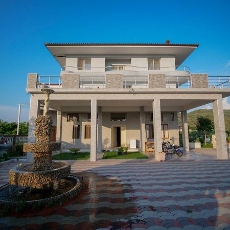Hanna & Solei Hotel Берат Экстерьер фото
