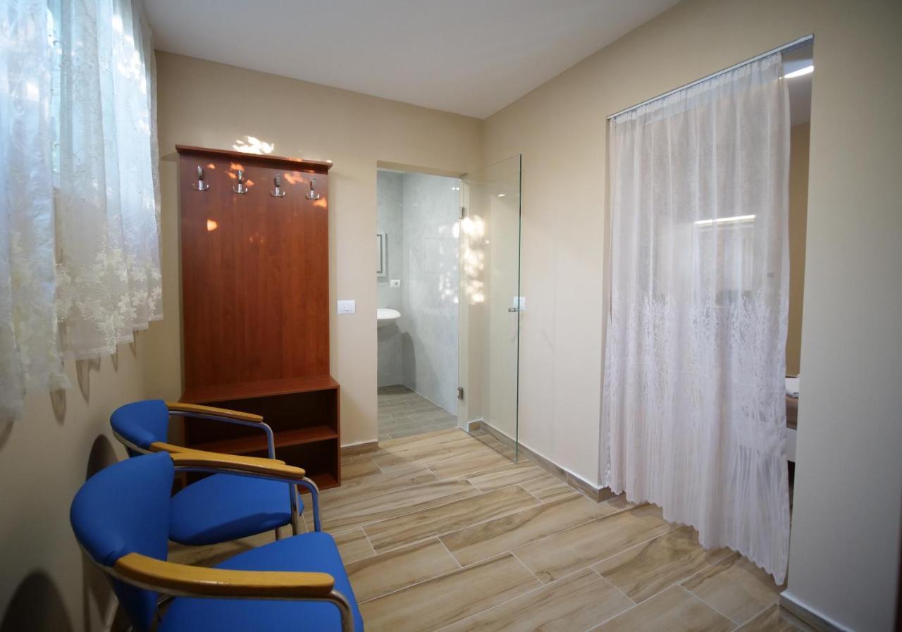 Hanna & Solei Hotel Берат Экстерьер фото