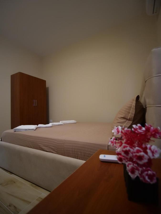 Hanna & Solei Hotel Берат Экстерьер фото
