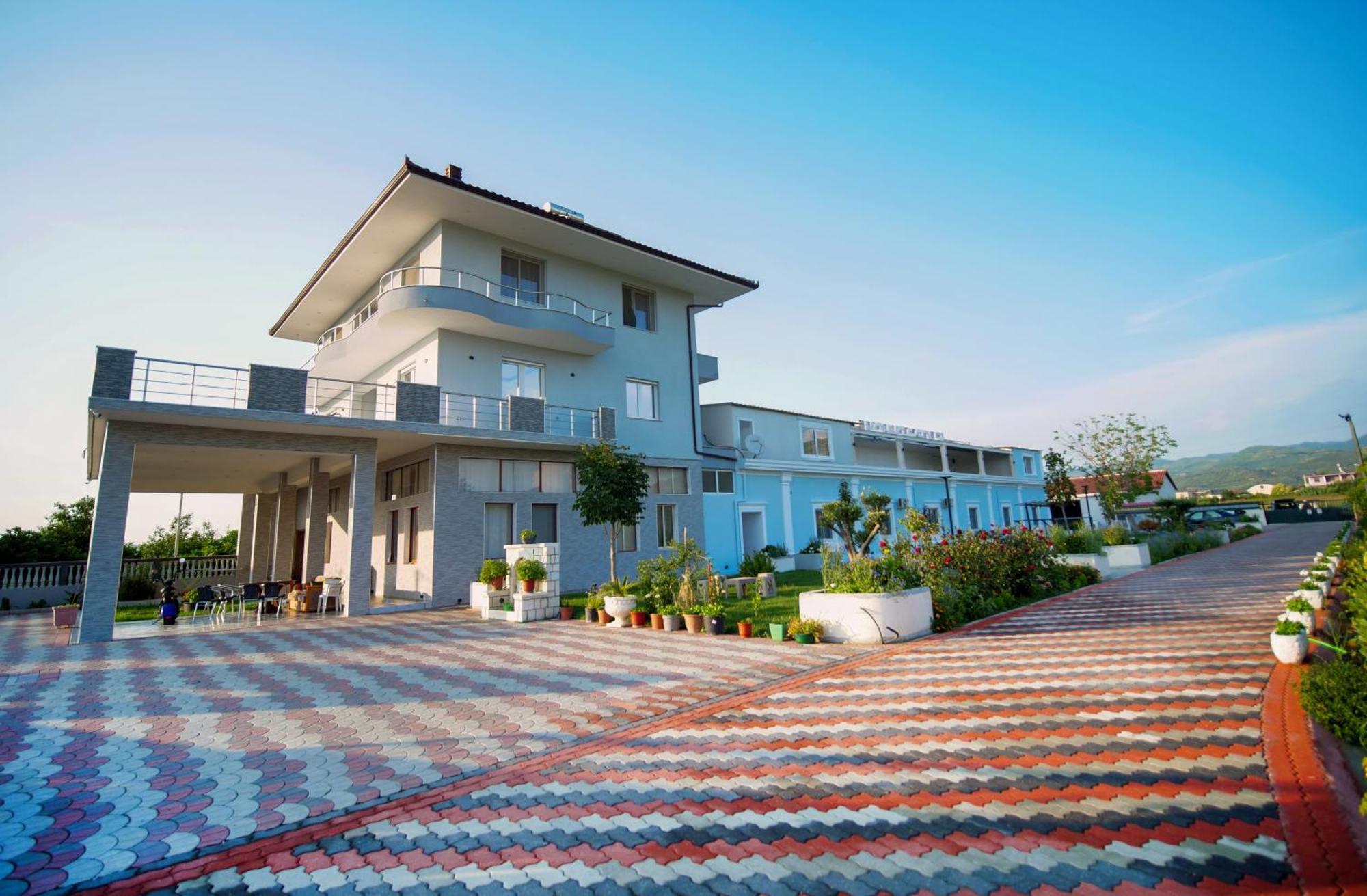 Hanna & Solei Hotel Берат Экстерьер фото